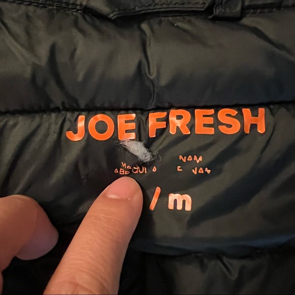 Vest - Picture 4 of 5